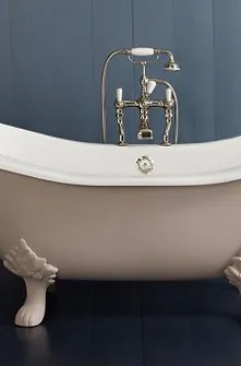 Roll Top Bath with Claw Feet